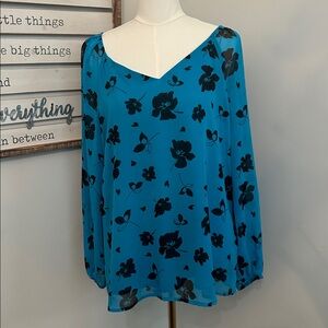 Floral Long Shear Sleeves Blouse Blue Symmetric V-Neck Ties in Back Size Large